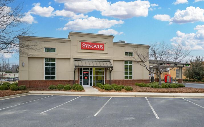 Pictures of Retail property located at 2800 Wade Hampton Blvd, Taylors, SC 29687 for sales - image #1