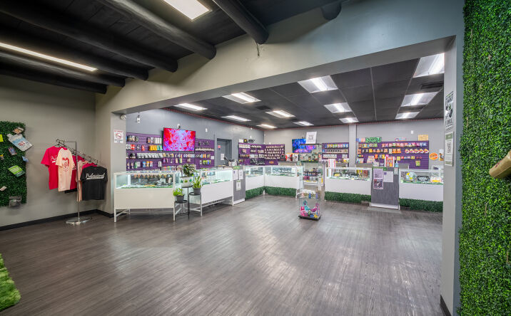 Pictures of Mixed Use, Office, Retail, Special Purpose property located at 1520 Lomas Blvd NW, Albuquerque, NM 87104 for sales - image #1