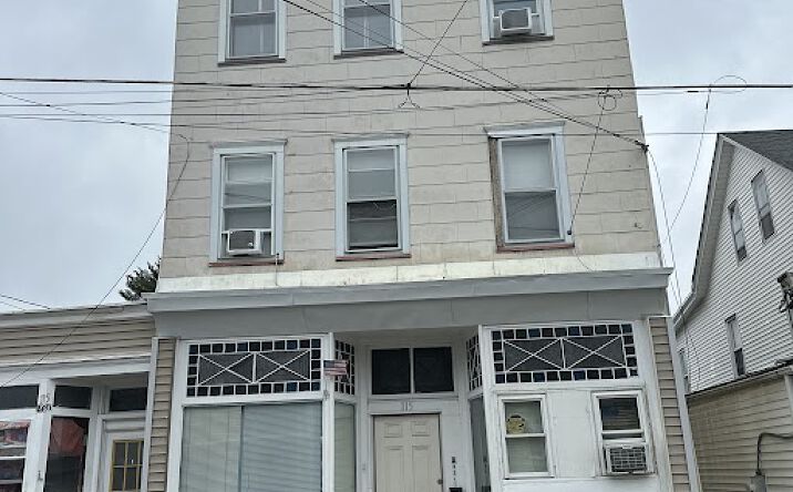 Pictures of Multifamily property located at 115 E Ruddle St, Coaldale, PA 18218 for sales - image #1