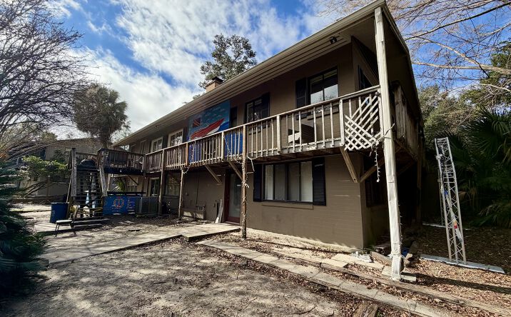 Pictures of Multifamily property located at 21 SW 23rd Terrace, Gainesville, FL 32607 for sales - image #1