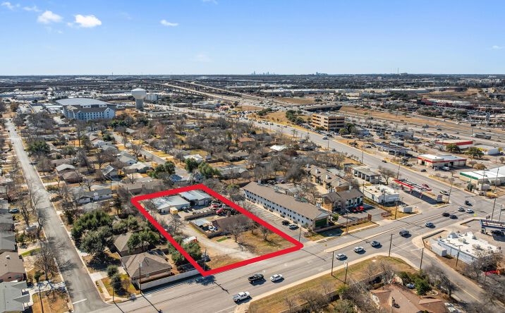 Pictures of Industrial, Land, Office, Retail property located at 201 Gattis School Rd, Round Rock, TX 78664 for sales - image #1