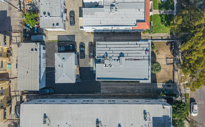 Pictures of Multifamily property located at 525 N Kenmore Ave, Los Angeles, CA 90004 for sales - image #1