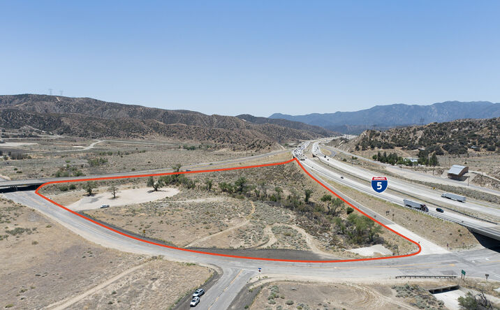 Pictures of Land property located at Quail Lake Rd, Lebec, CA 93243 for sales - image #1
