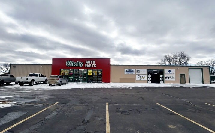 Pictures of Mixed Use, Mobile Home Park, Retail, Special Purpose property located at 821 E 7th St, Wayne, NE 68787 for sales - image #1