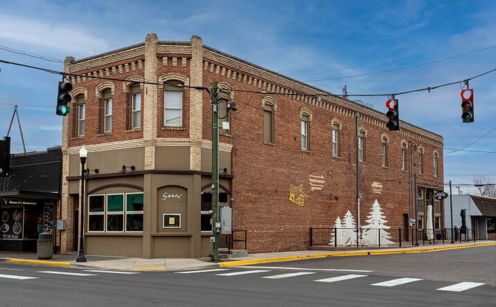 Pictures of Business for Sale, Hospitality property located at 900 6th St, Clarkston, WA 99403 for sales - image #1