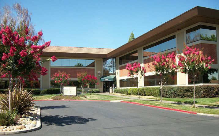 Pictures of Office property located at 7601 Hospital Drive, Sacramento, CA 95823 for sales - image #1