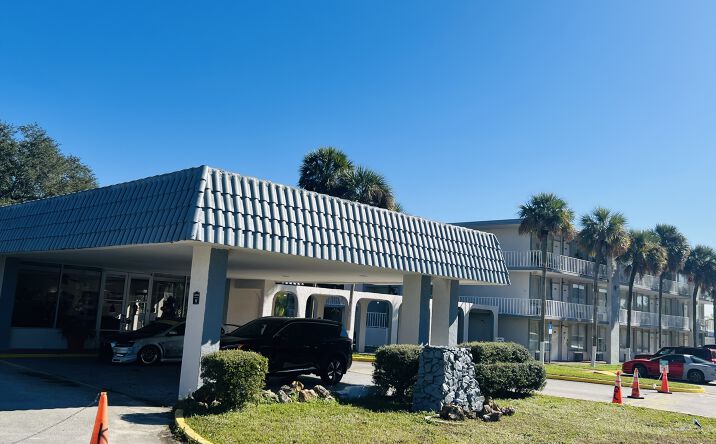 Pictures of Hospitality property located at 44089 US-27, Davenport, FL 33897 for sales - image #1