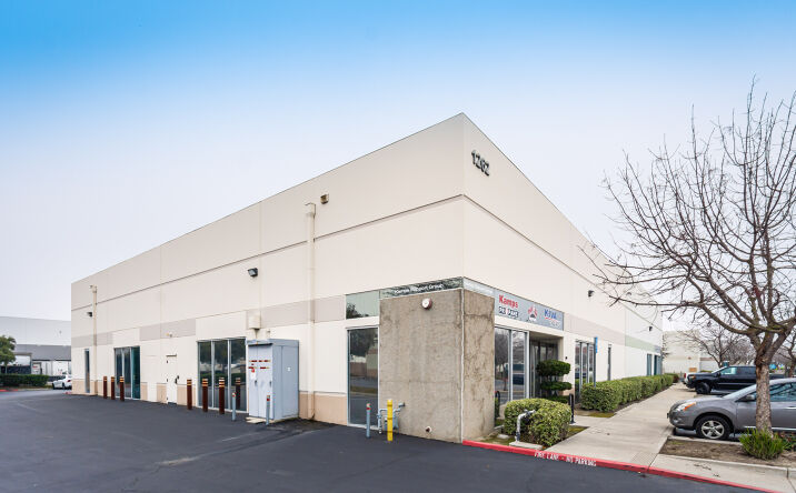Pictures of Office, Industrial property located at 1260 Dupont Ct, Manteca, CA 95336 for sales - image #1