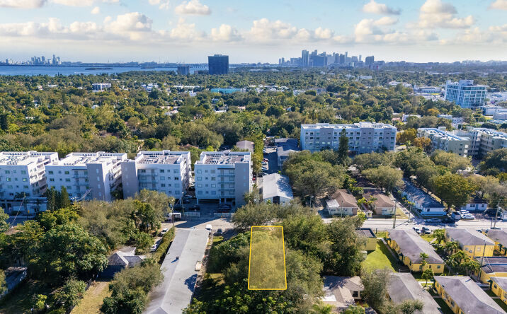 Pictures of Land property located at 729 NE 85th St, Miami, FL 33138 for sales - image #1
