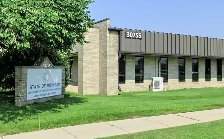 Pictures of Office property located at 30755 Montpelier, Madison Heights, MI 48071 for sales - image #1