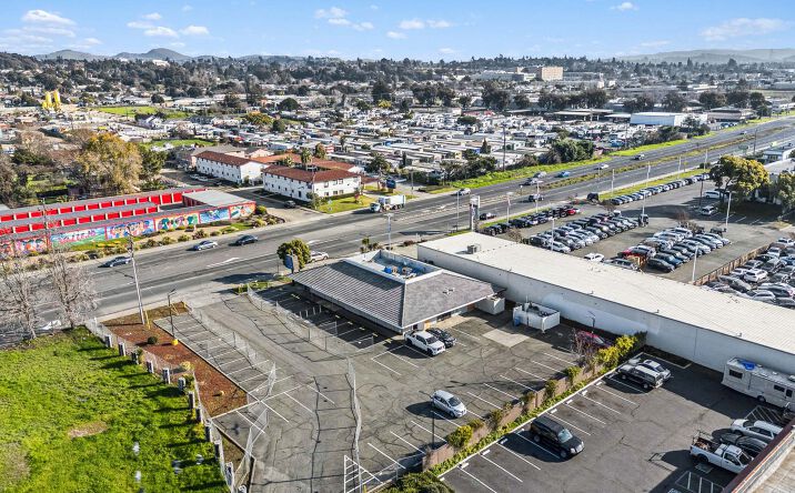 Pictures of Retail property located at 4355 Sonoma Boulevard, Vallejo, CA 94589 for sales - image #1