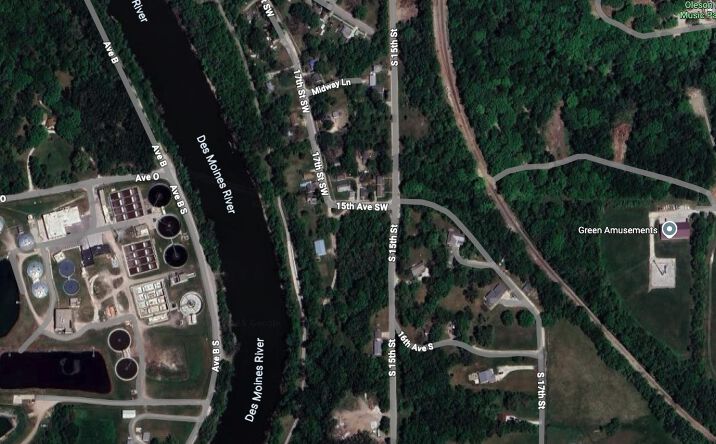 Pictures of Land property located at SW corner of South 15th Street & 17th Street Southwest, Fort Dodge, IA 50501 for sales - image #1