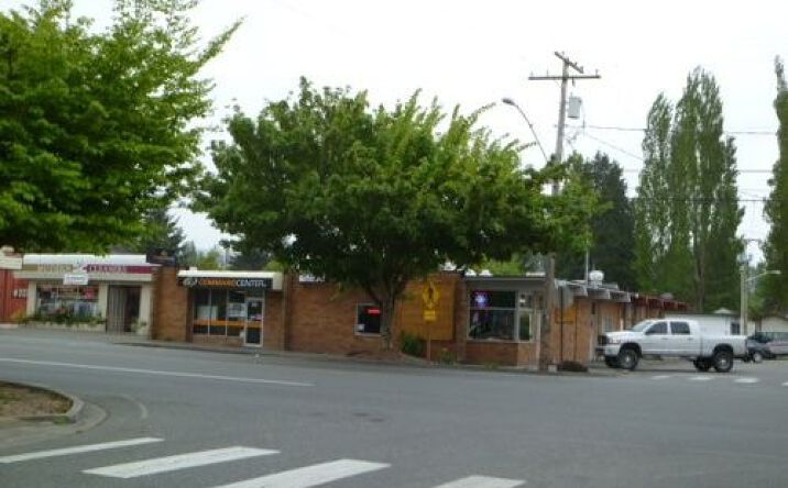 Pictures of Retail property located at 720 W Division St, Mount Vernon, WA 98273 for sales - image #1