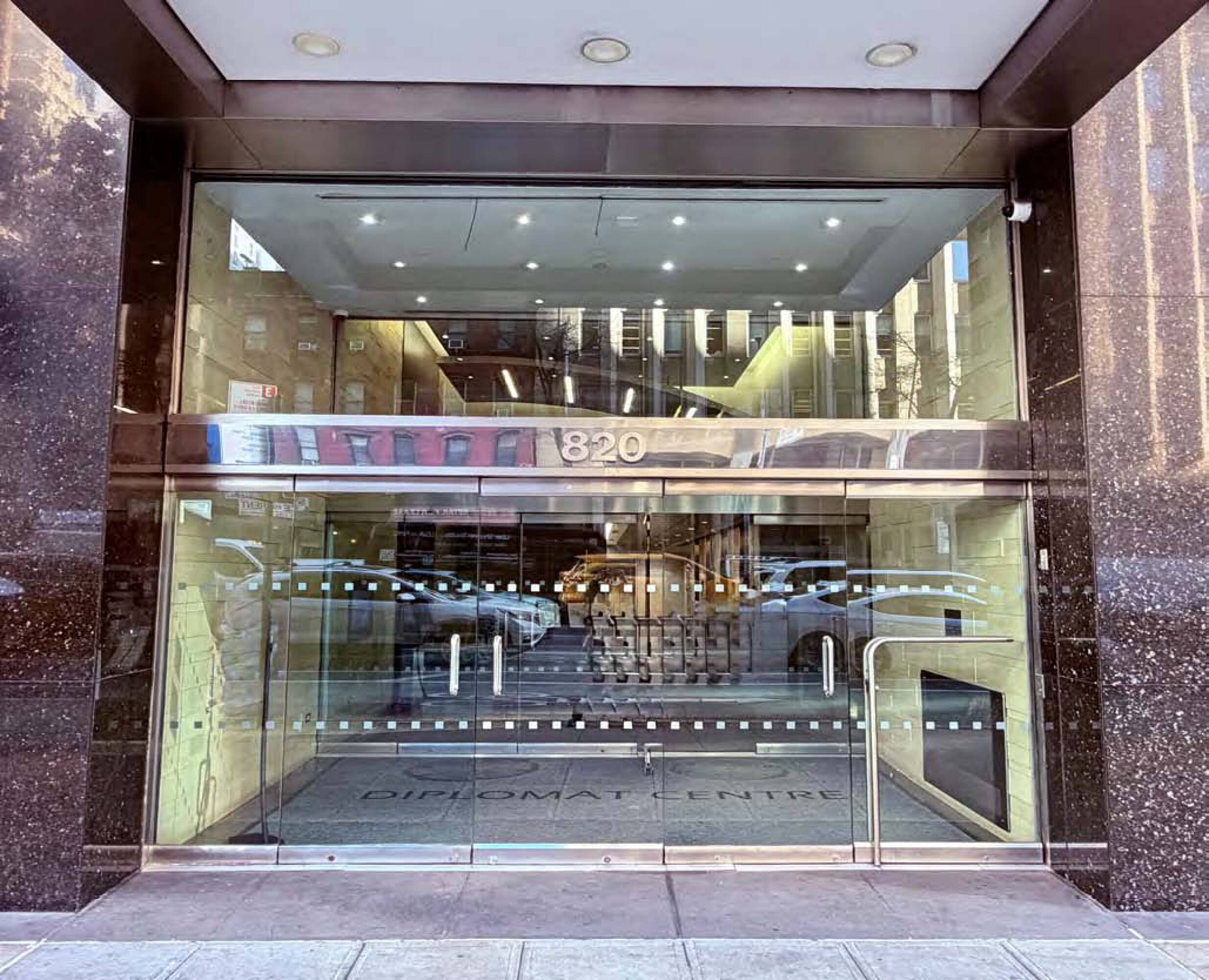 820 2Nd Ave, New York, NY 10017