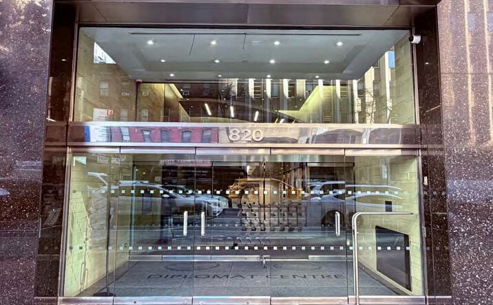 Pictures of Office property located at 820 2nd Ave, New York, NY 10017 for sales - image #1