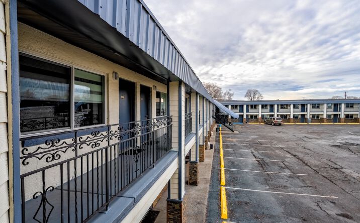 Pictures of Hospitality property located at 577 W Monroe St, Burns, OR 97720 for sales - image #1