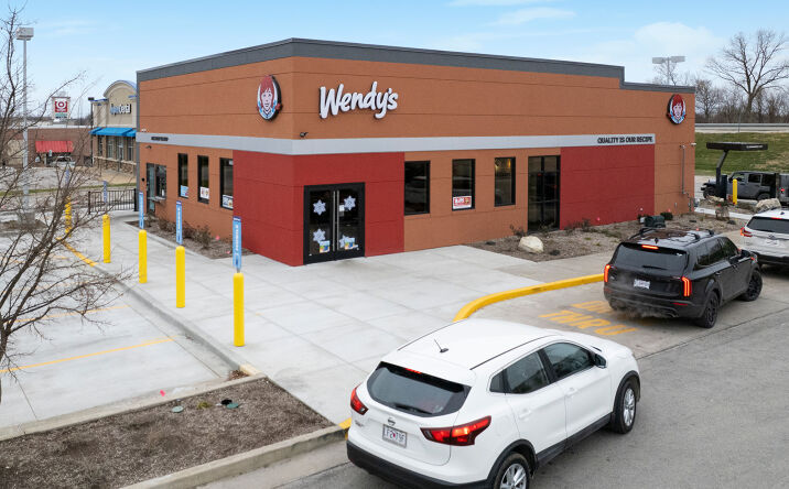 Pictures of Retail property located at 3161 Phoenix Center Dr, Washington, MO 63090 for sales - image #1