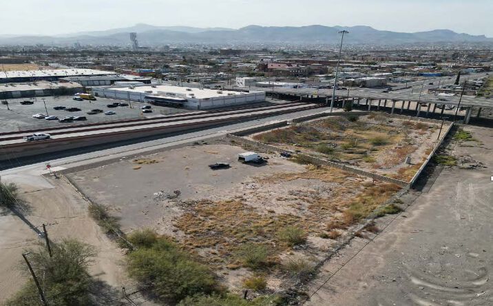 Pictures of Land property located at 1535 E Paisano Dr, El Paso, TX 79901 for sales - image #1