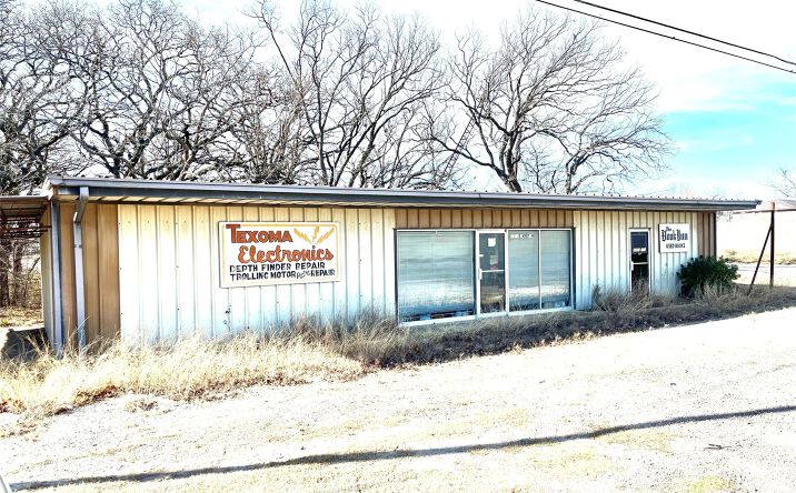 Pictures of Mixed Use property located at 1111 Hwy 70 Highway, Kingston, OK 73439 for sales - image #1