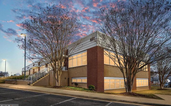 Pictures of Office property located at 927 Maple Grove Drive , 201, Fredericksburg, VA 22407 for sales - image #1