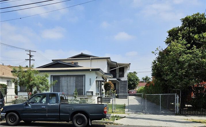 Pictures of Special Purpose property located at 643 E 47th Street, Los Angeles, CA 90011 for sales - image #1