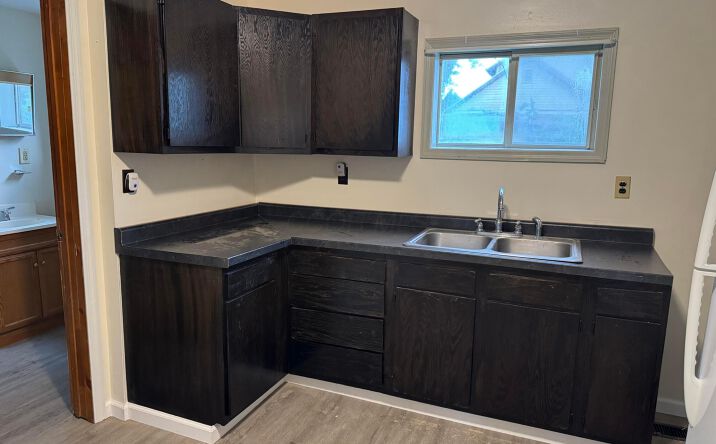 Pictures of Multifamily property located at 351-353 Barclay Street, Newark, OH 43055 for sales - image #1