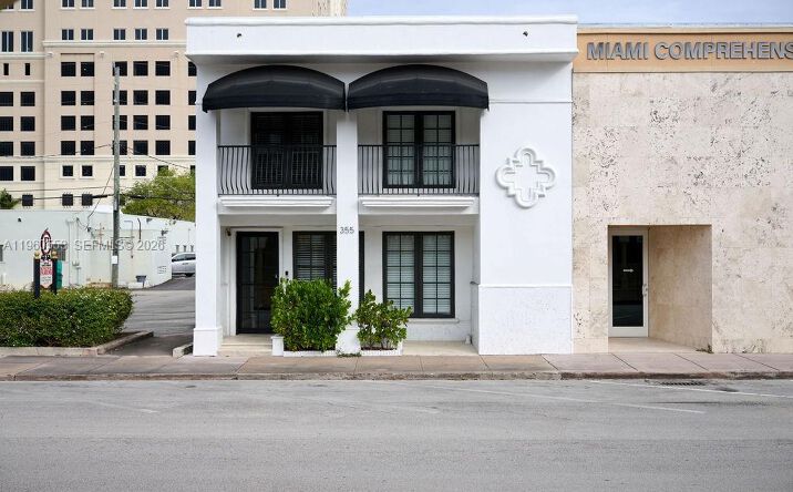 Pictures of Mixed Use, Office property located at 355 Palermo Ave, Coral Gables, FL 33134 for sales - image #1