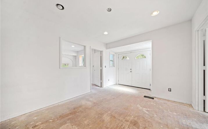 Pictures of Retail property located at 341 Candler Road SE, Atlanta, GA 30317 for sales - image #1