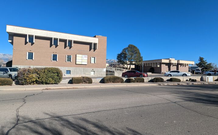 Pictures of Office, Retail property located at 7111 Prospect Pl NE, Albuquerque, NM 87110 for sales - image #1