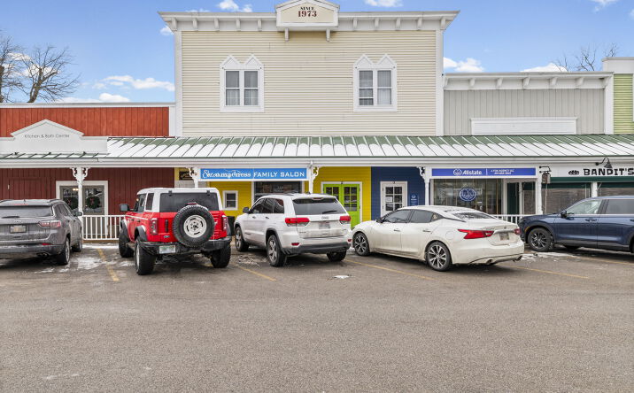 Pictures of Business for Sale property located at 5758 Main St, Sylvania, OH 43560 for sales - image #1