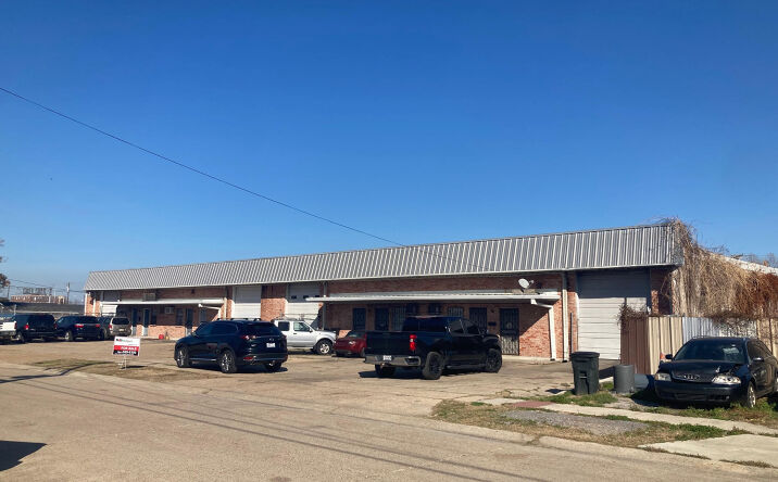 Pictures of Industrial property located at 2424 Greenwood St, Kenner, LA 70062 for sales - image #1