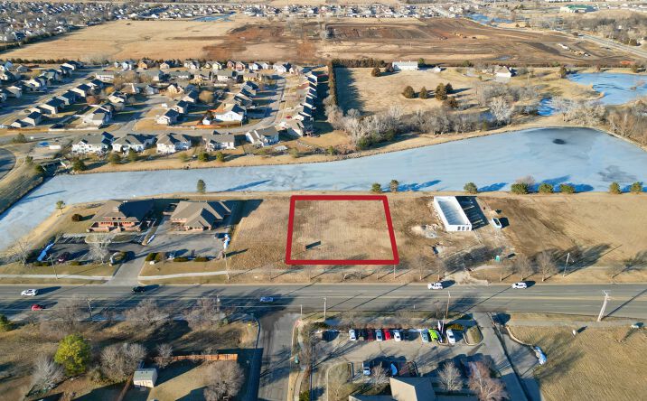 Pictures of Land property located at Greenwich & Harry St, Wichita, KS 67207 for sales - image #1