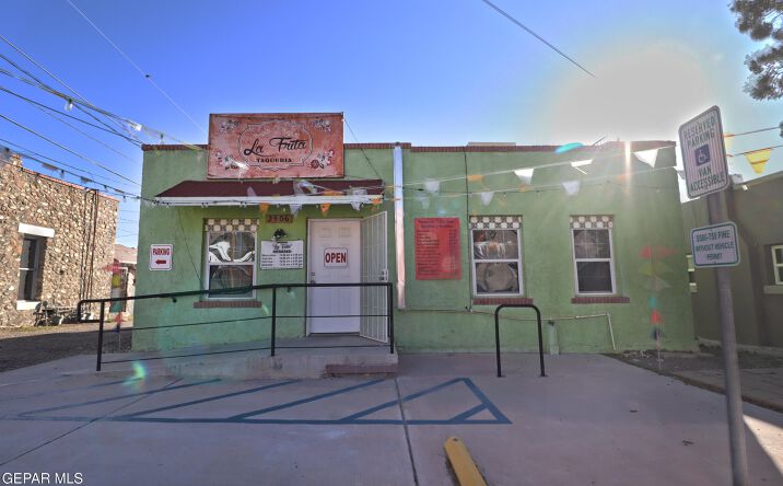 Pictures of Retail property located at 2506 N Piedras St, El Paso, TX 79930 for sales - image #1