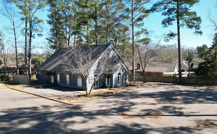 Pictures of Office property located at 557 Grants Ferry Rd, Brandon, MS 39047 for sales - image #1