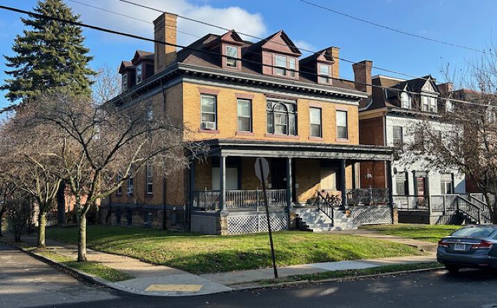 Pictures of Multifamily property located at 401 S Graham St, Pittsburgh, PA 15232 for sales - image #1