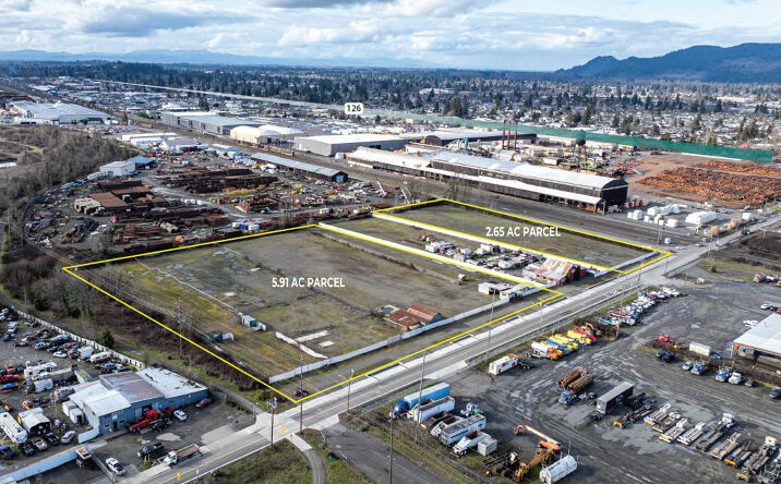 Pictures of Land property located at 702 S 28th St, Springfield, OR 97477 for sales - image #1