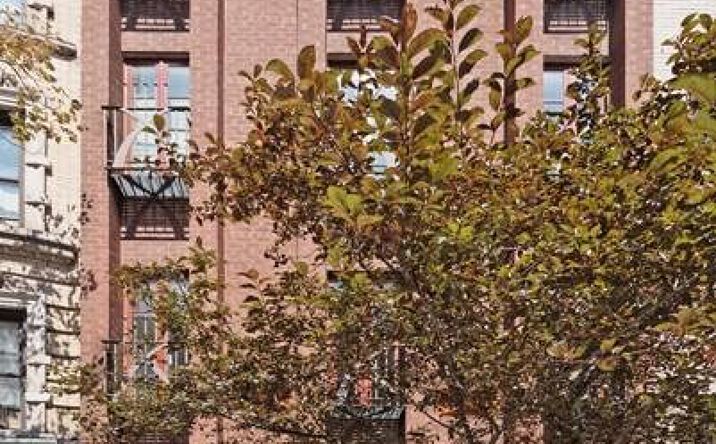 Pictures of Multifamily property located at 321 E 84th St, New York, NY 10028 for sales - image #1