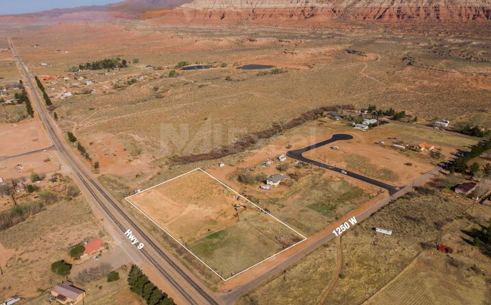 Pictures of Land property located at Parcel B Hwy 9, Virgin, UT 84779 for sales - image #1