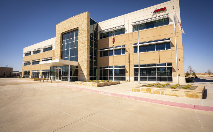 Pictures of Office property located at 404 Veterans Airpark Ln, Midland, TX 79705 for sales - image #1