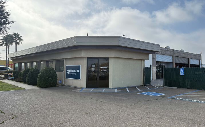 Pictures of Industrial property located at 2812 S. Orange Ave, Fresno, CA 93725 for sales - image #1