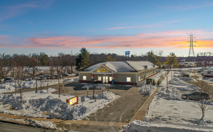 Pictures of Retail, Special Purpose property located at 88 Executive Square, Wethersfield, CT 06109 for sales - image #1