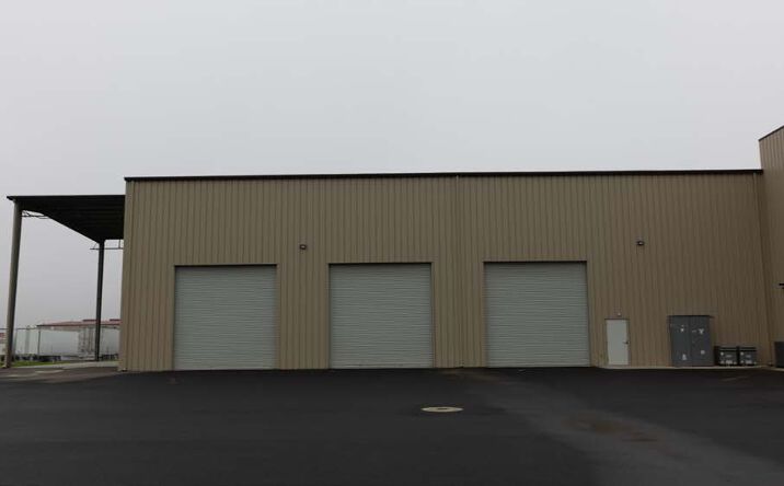 Pictures of Industrial property located at 725 Industrial Ave, Tulare, CA 92374 for sales - image #1