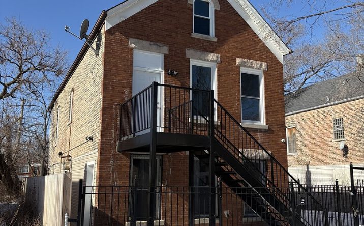 Pictures of Multifamily property located at 1642 S KARLOV Avenue, Chicago, IL 60623 for sales - image #1