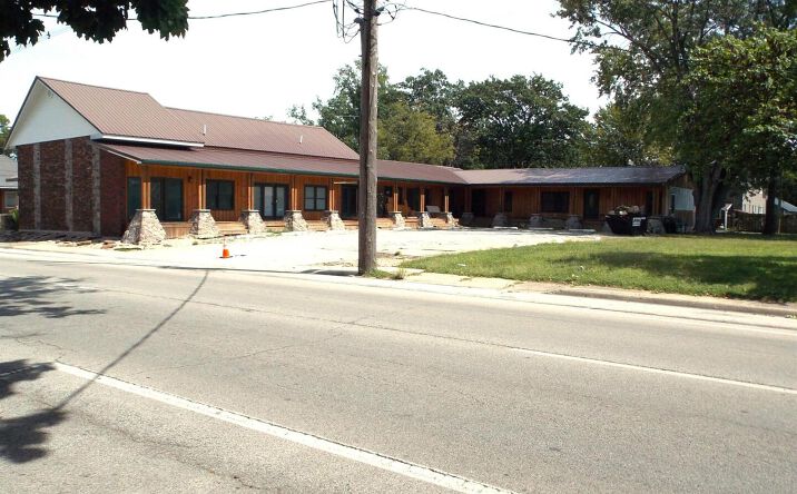 Pictures of Multifamily property located at 223 N BROADWAY Street 215, Centralia, IL 62801 for sales - image #1