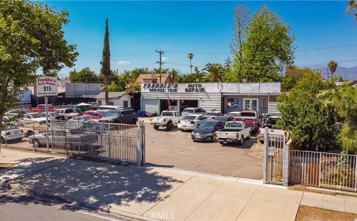 Pictures of Special Purpose property located at 915 E Mission Boulevard - 929, Pomona, CA 91766 for sales - image #1