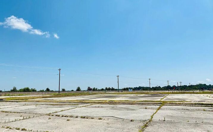 Pictures of Land property located at 3628 E Nettleton Avenue, Jonesboro, AR 72401 for sales - image #1