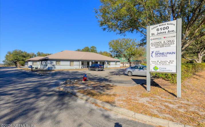 Pictures of Office property located at 6100 St. Johns Ave, Palatka, FL 32177 for sales - image #1