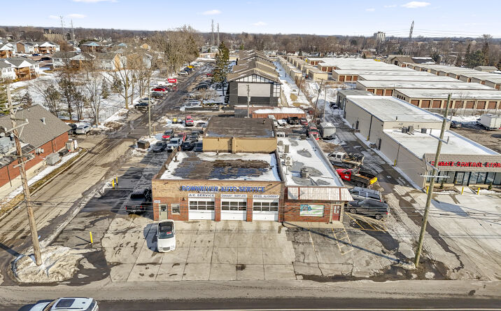 Pictures of Industrial, Retail property located at 2401 Fort St, Trenton, MI 48183 for sales - image #1