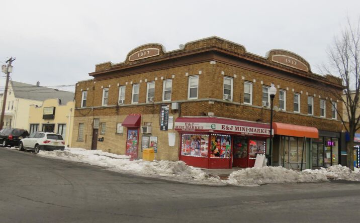 Pictures of Business for Sale, Retail property located at 238 New Brunswick Avenue, Perth Amboy, NJ 08861 for sales - image #1