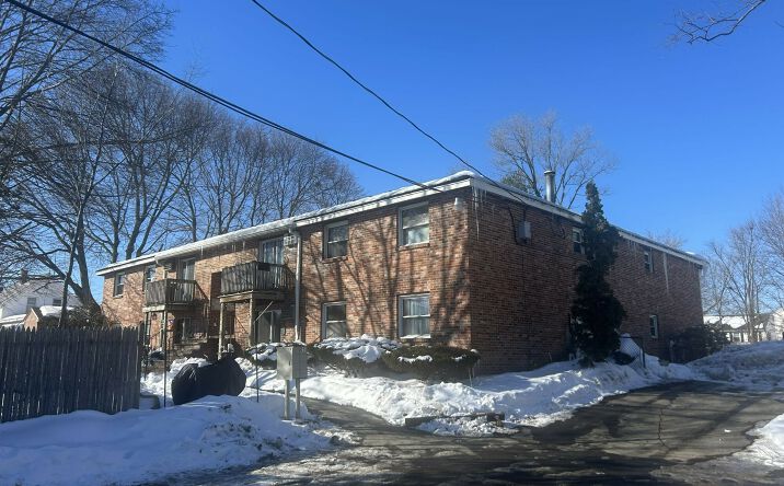 Pictures of Multifamily property located at 126 Bowden St, Lowell, MA 01852 for sales - image #1